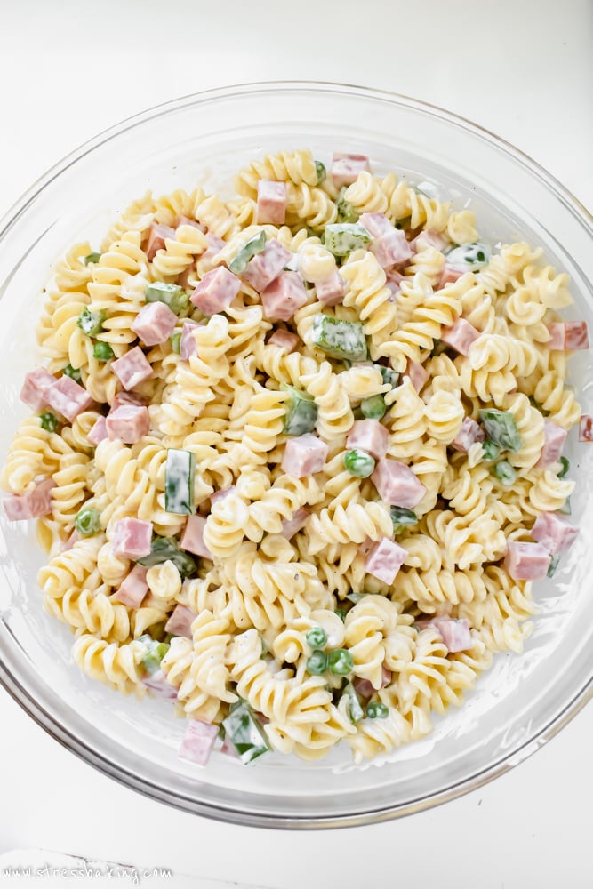 copycat-ruby-tuesday-pasta-salad-stress-baking